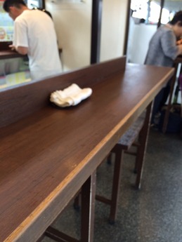 えきそば 店内