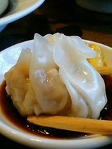 廣東餃子房 特製しゅうまい(284円)