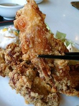 紅宝石 若鶏の唐揚げ 700円