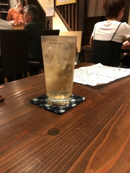 路地裏のあじと (2)