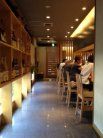 新 店内