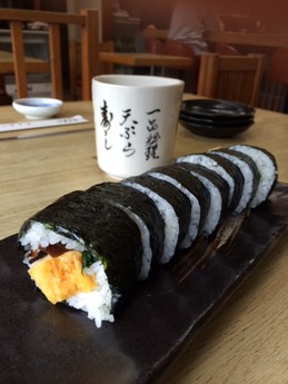 茶々西の店 巻き寿司 (1)