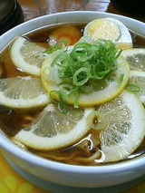 らぁめん結侑輝 レモンらぁめん 730円