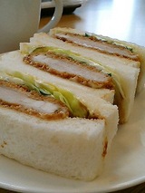 マナレイア野口店 トンカツサンド(450円)