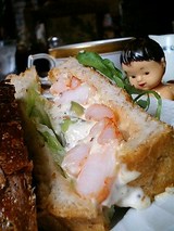 おぉ!見てくださいよプリップリの海老!