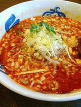廣東餃子房 四川担々麺(504円)