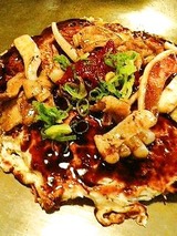 Hachi ヤンジャ焼 いか豚玉 760円