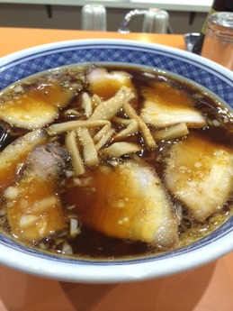 王将 チャーシューメン大盛 900円