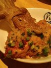 ワニも美味そうに食っております。