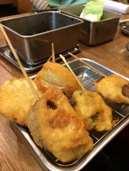 串カツでんがな 野菜盛り合せ (1)