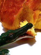 パクッ