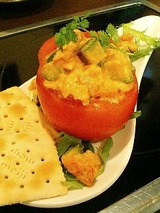 神戸イベリコ屋 トマトのカレークリーム詰め