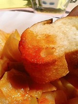 カプリッチョ 自家製パン