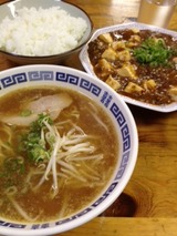 萬坊 マーボー豆腐定食 730円