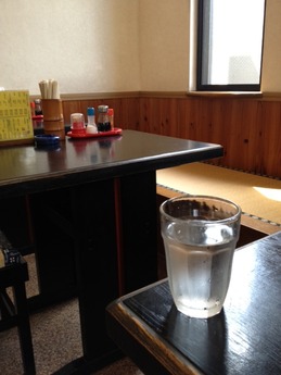 賀茂川 店内