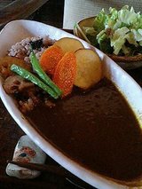 お豆さんと野菜の玄米カレーセット(1000円)