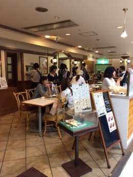 カフェドゥモンド2017 (1)