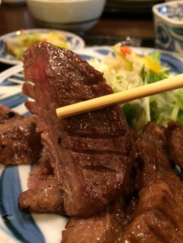 和くら 牛タン定食 (2)