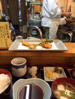 せき家 上天ぷら定食 1000円