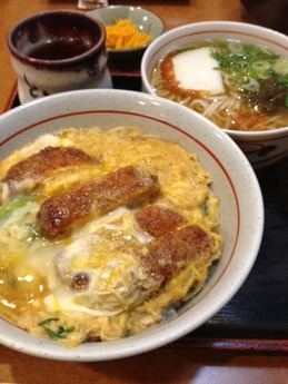 ときわそば ミニカツ丼と麺