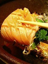 ほうれん草を包んでいただきます