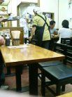 楽々 店内