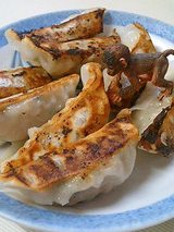 ギョーザ(400円)