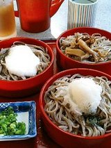 たまき 三宝そば(780円)
