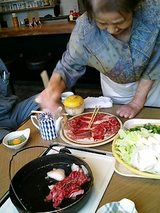 オバチャンが焼いてくれます