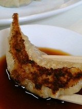 梅之や 餃子 250円