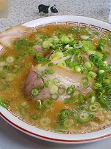 ラーメン玉津 ラーメン(650円)