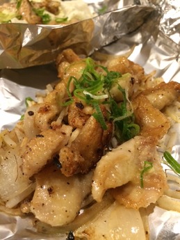 喃風姫路本店 鶏皮 (1)