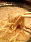 か虎屋 モツ鍋 1480円 麺
