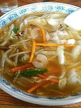 げん太 チャンポン(680円)