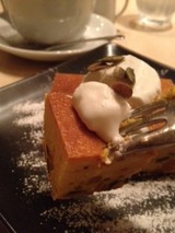 レイル パンプキンチーズケーキ 480円