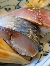 まるみ 鯖にぎり