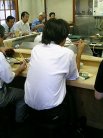 とにかく満席です。