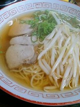 ラーメン(450円)