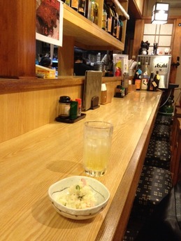 鳥鳥鳥 店内