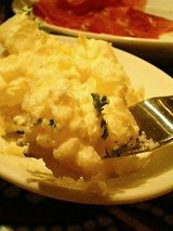 スパッカアルバータ ニンニク風味のポテトサラダ(315円)