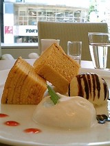 BAUMKUCHEN and TEA ma couleur ふんわりバーム(425円)