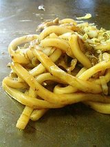 お好み焼き 小嶋 やきうどん(360円)