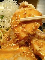 喰龍 蒸し鶏 525円