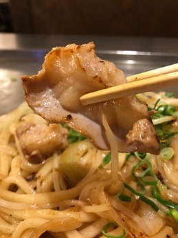 イズミヤホルモン (2)