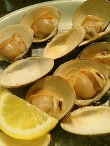 焼はまぐり(600円)