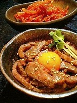 だい 黒毛和牛の焼ユッケ 680円