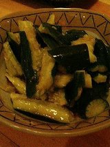 たたききゅうり(350円)