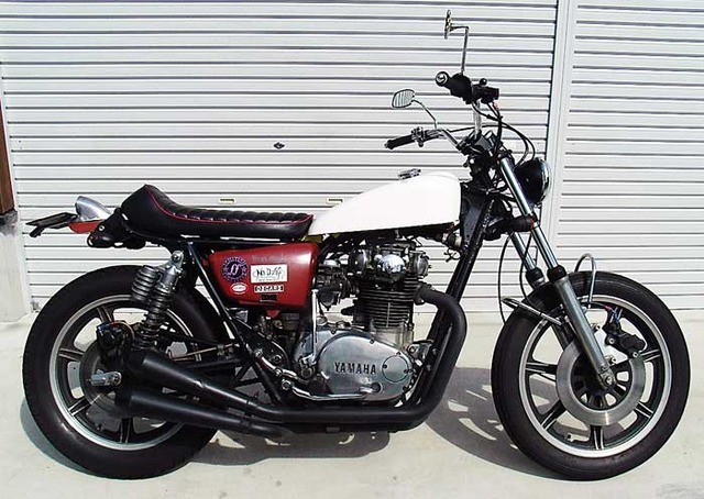 Flat Track Friday!!] 戦うマシンは美しい・・・のだけど本場