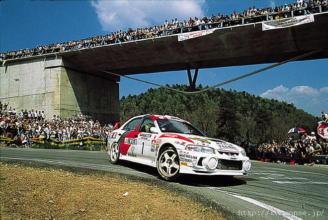 明日のクルマを考える 8 「ランサーエボリューションIV」 : hyena said