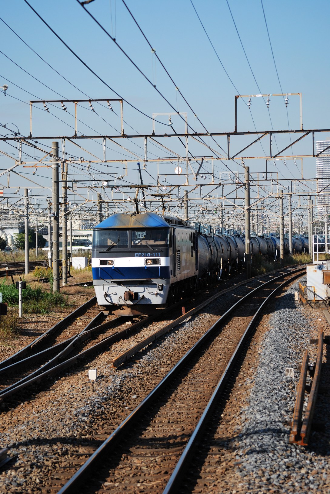 JR貨物所有唯一の原色機(EF66 27号機)+α : 風来狐の鉄道雑記
